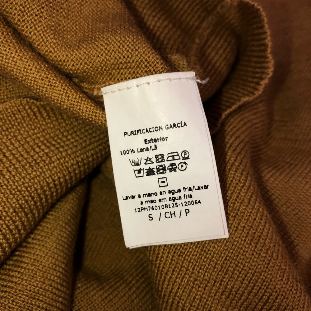 Wool Sweater - Picture 6 of 7